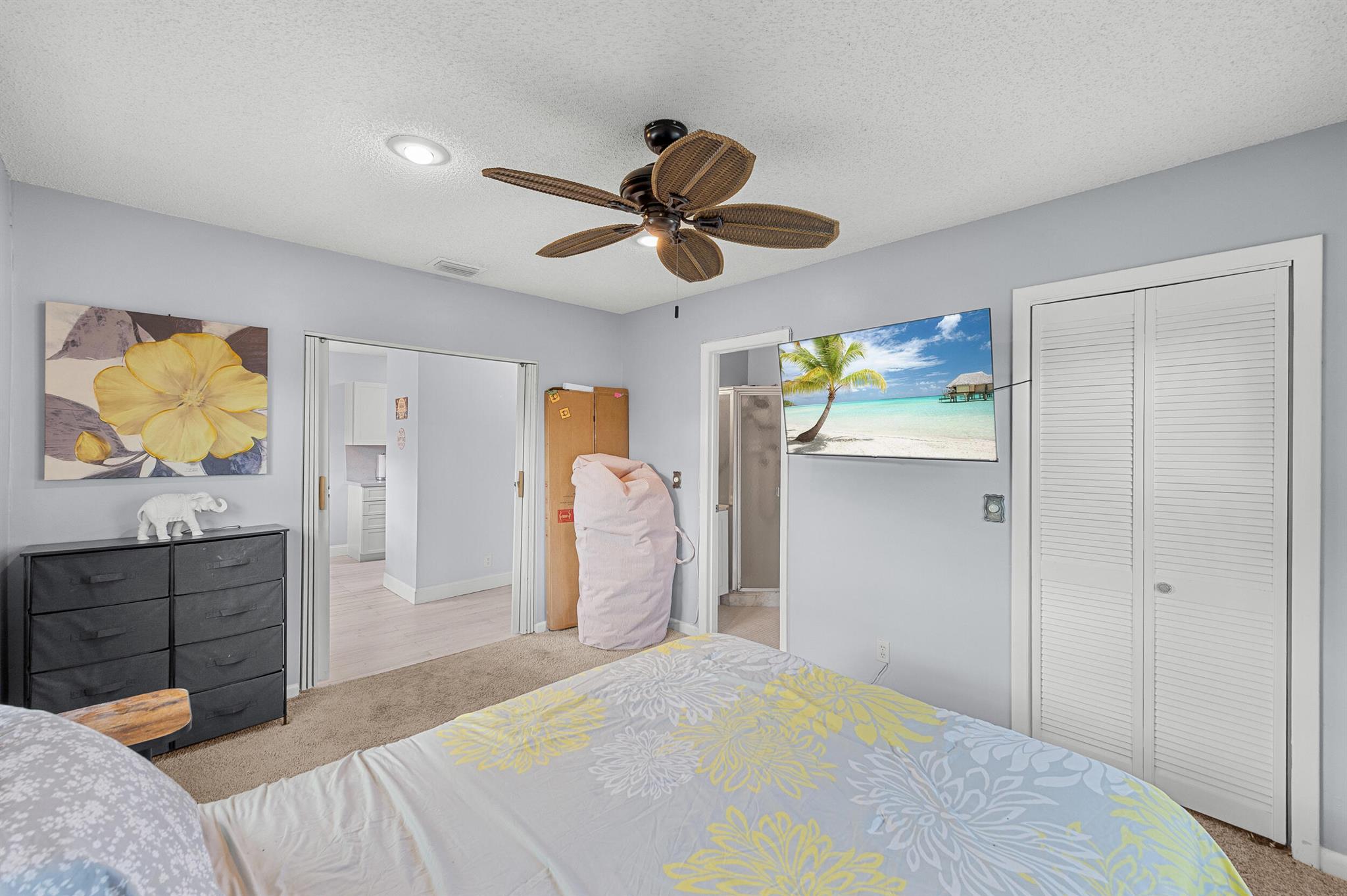 BOCA LAKES CONDO - Residential