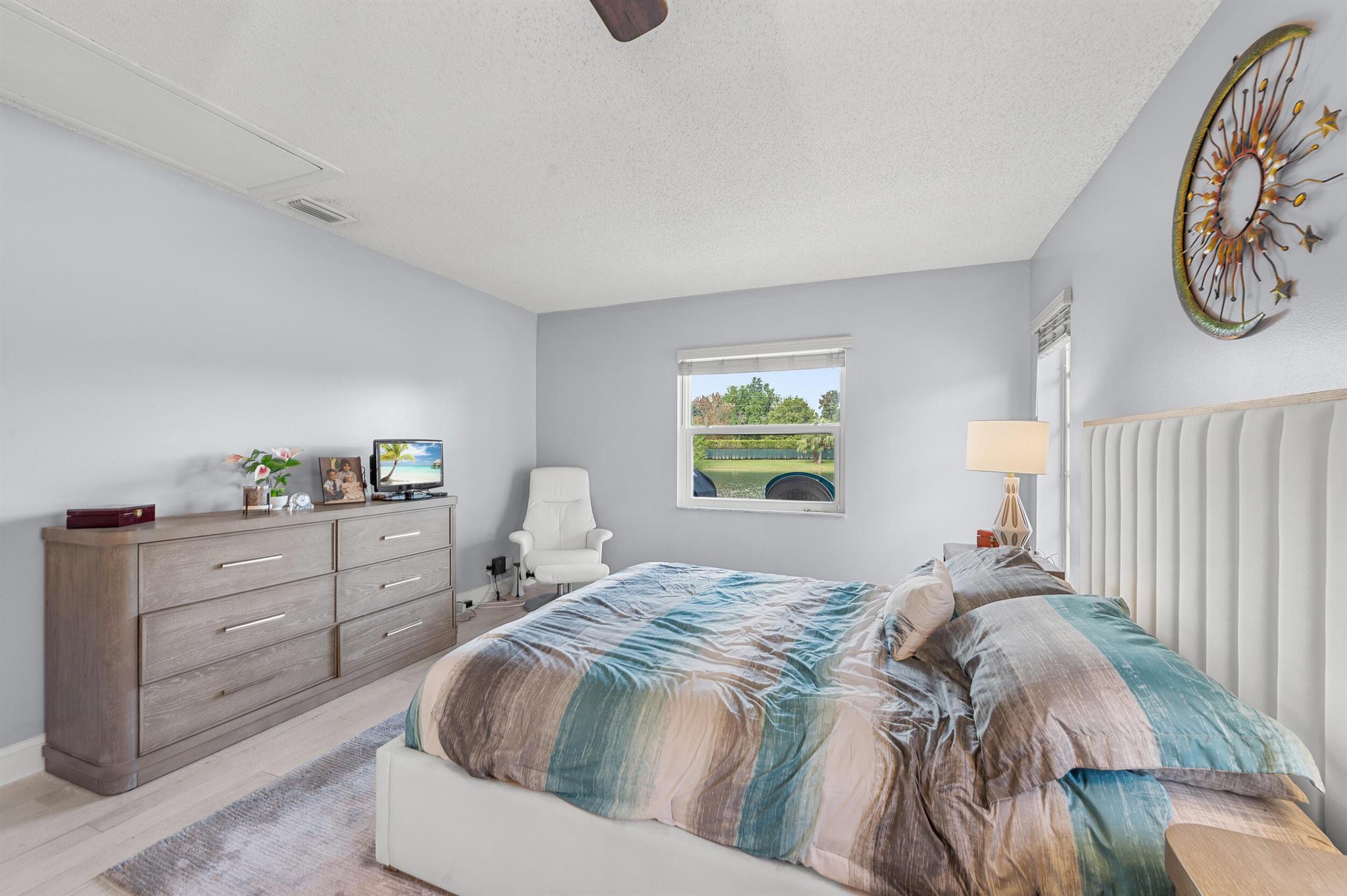 BOCA LAKES CONDO - Residential