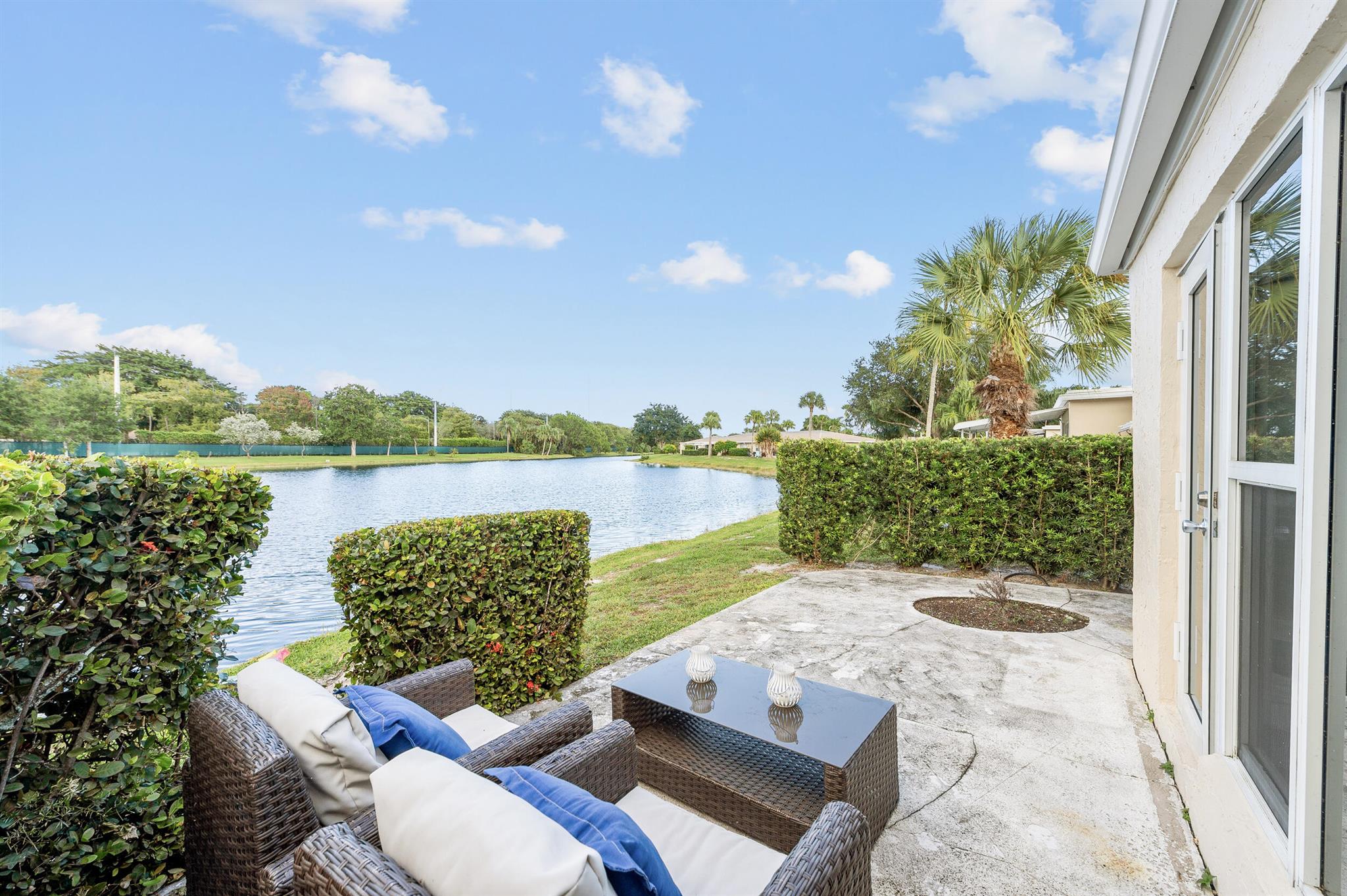 BOCA LAKES CONDO - Residential