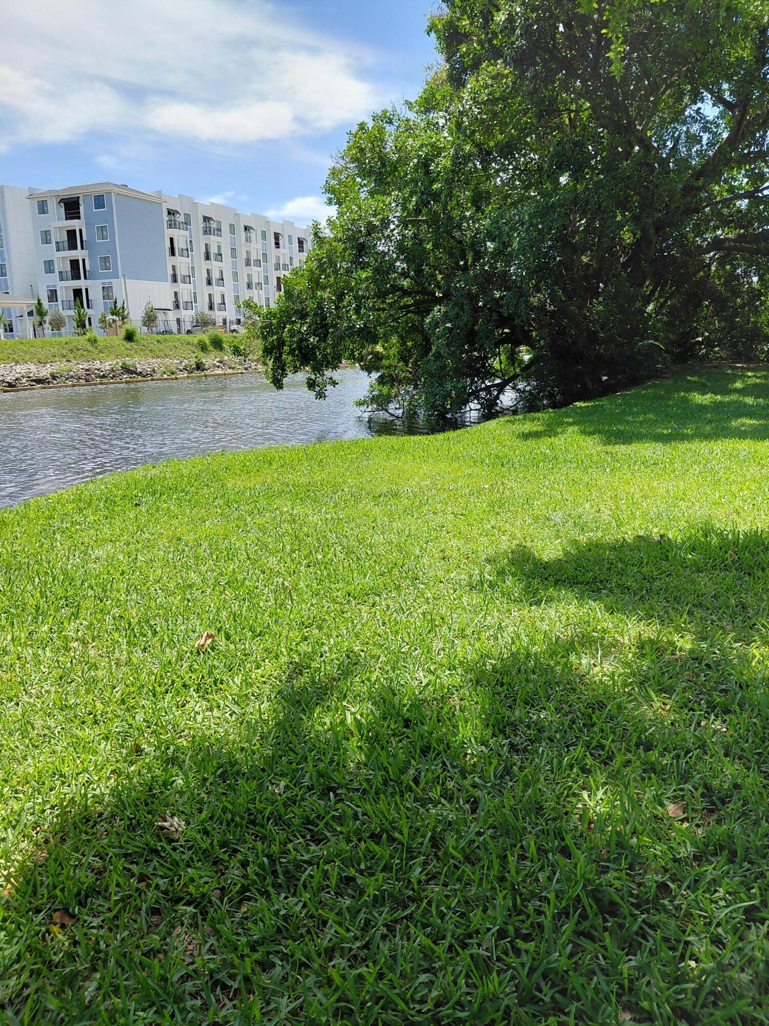 2403 S Waterside Drive 2403