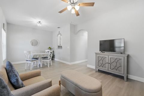 Tiny photo for 10581 NW 56th Place, Coral Springs, FL 33076 (MLS # B26028201)