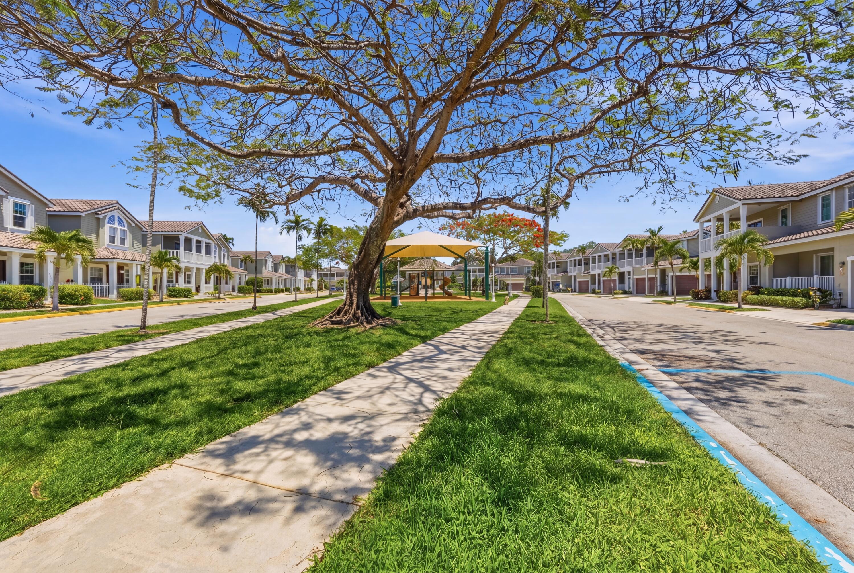 Cinnamon Crossing - Residential