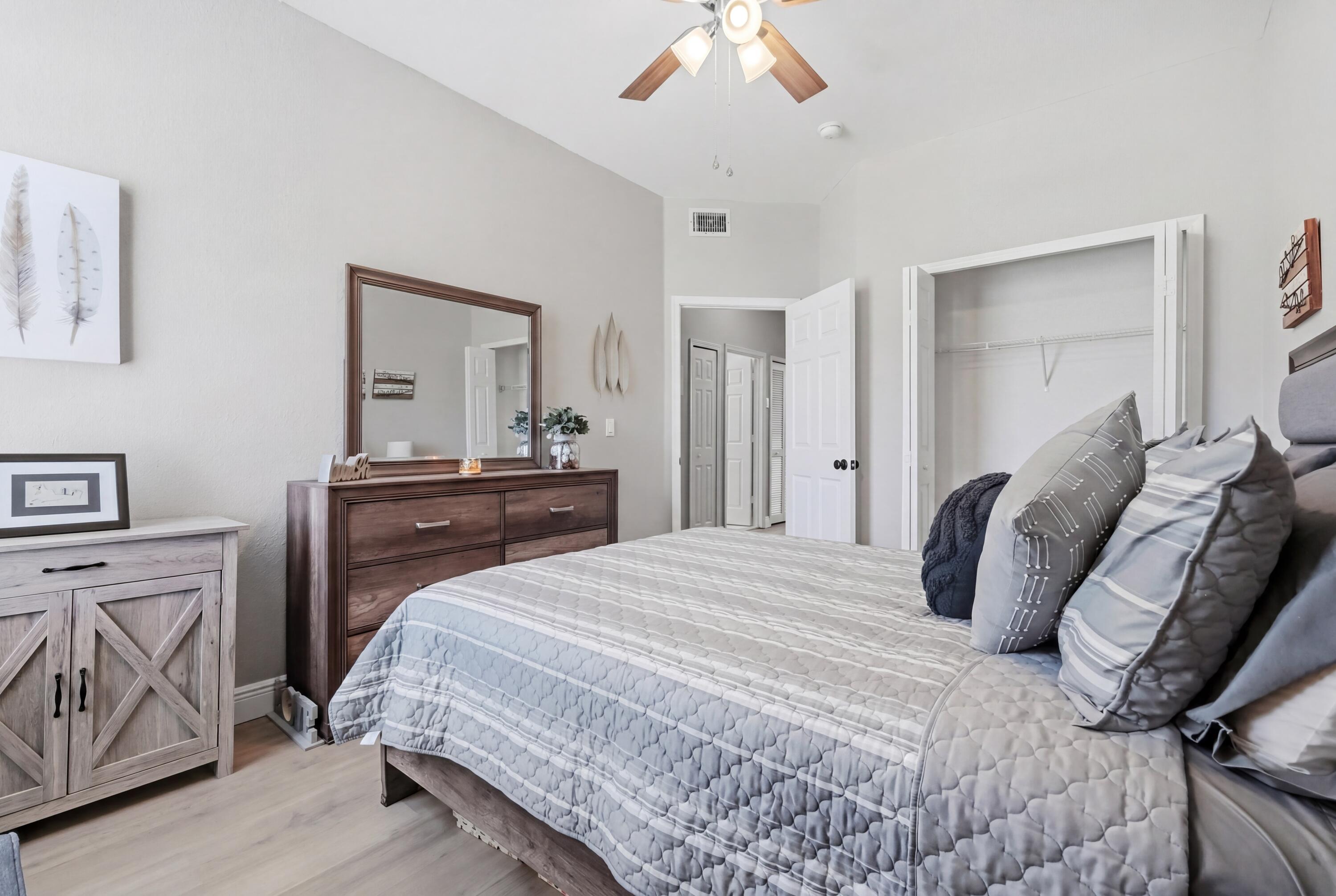 Cinnamon Crossing - Residential