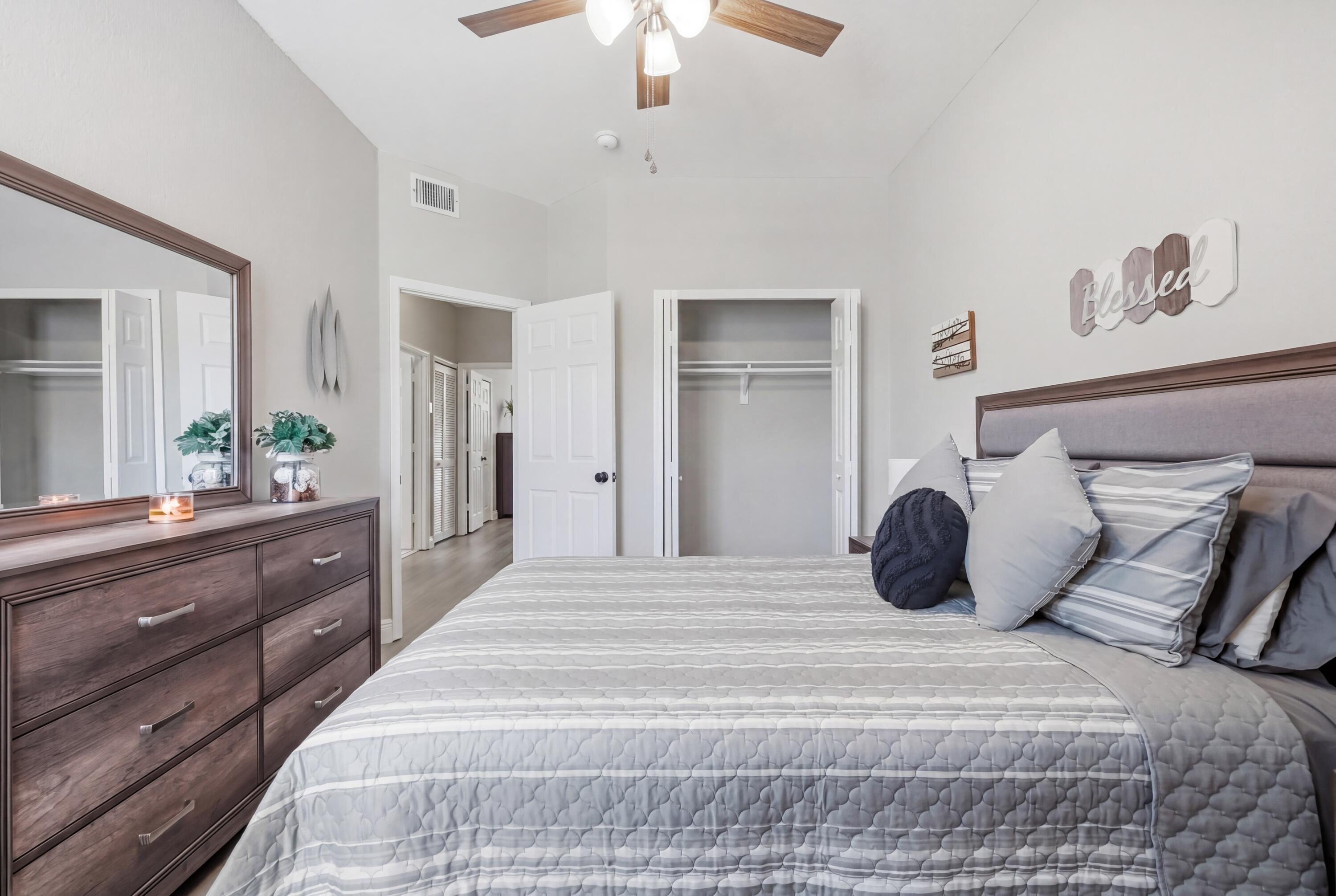 Cinnamon Crossing - Residential