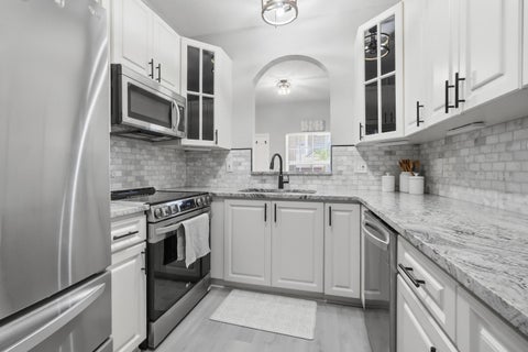 Tiny photo for 10581 NW 56th Place, Coral Springs, FL 33076 (MLS # B26028201)