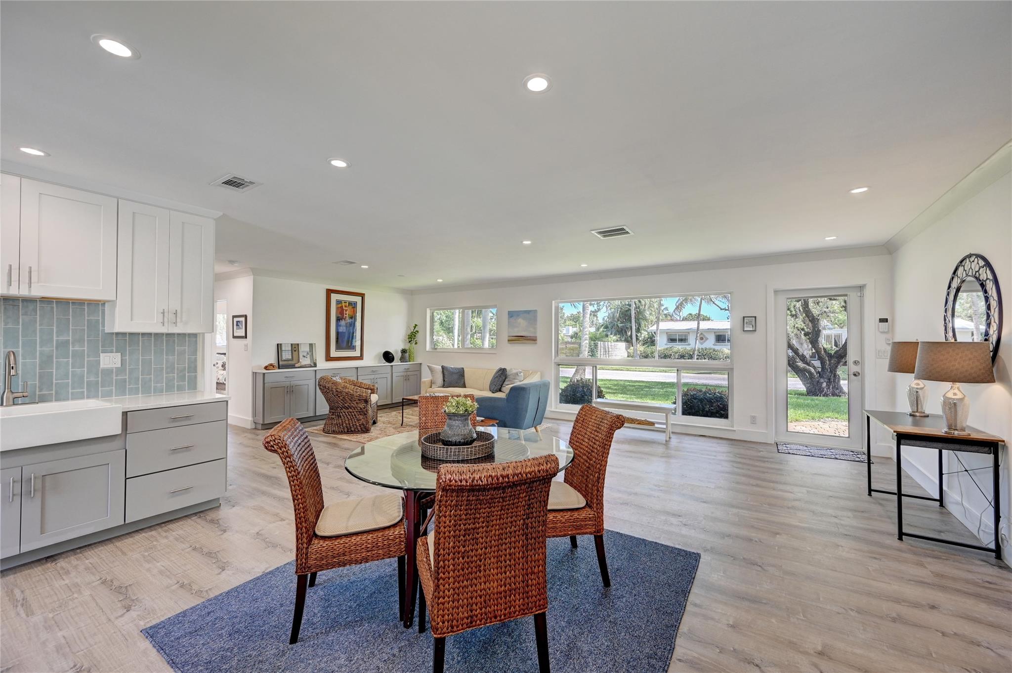 BABCO MANORS 39-15 B LOT - Residential