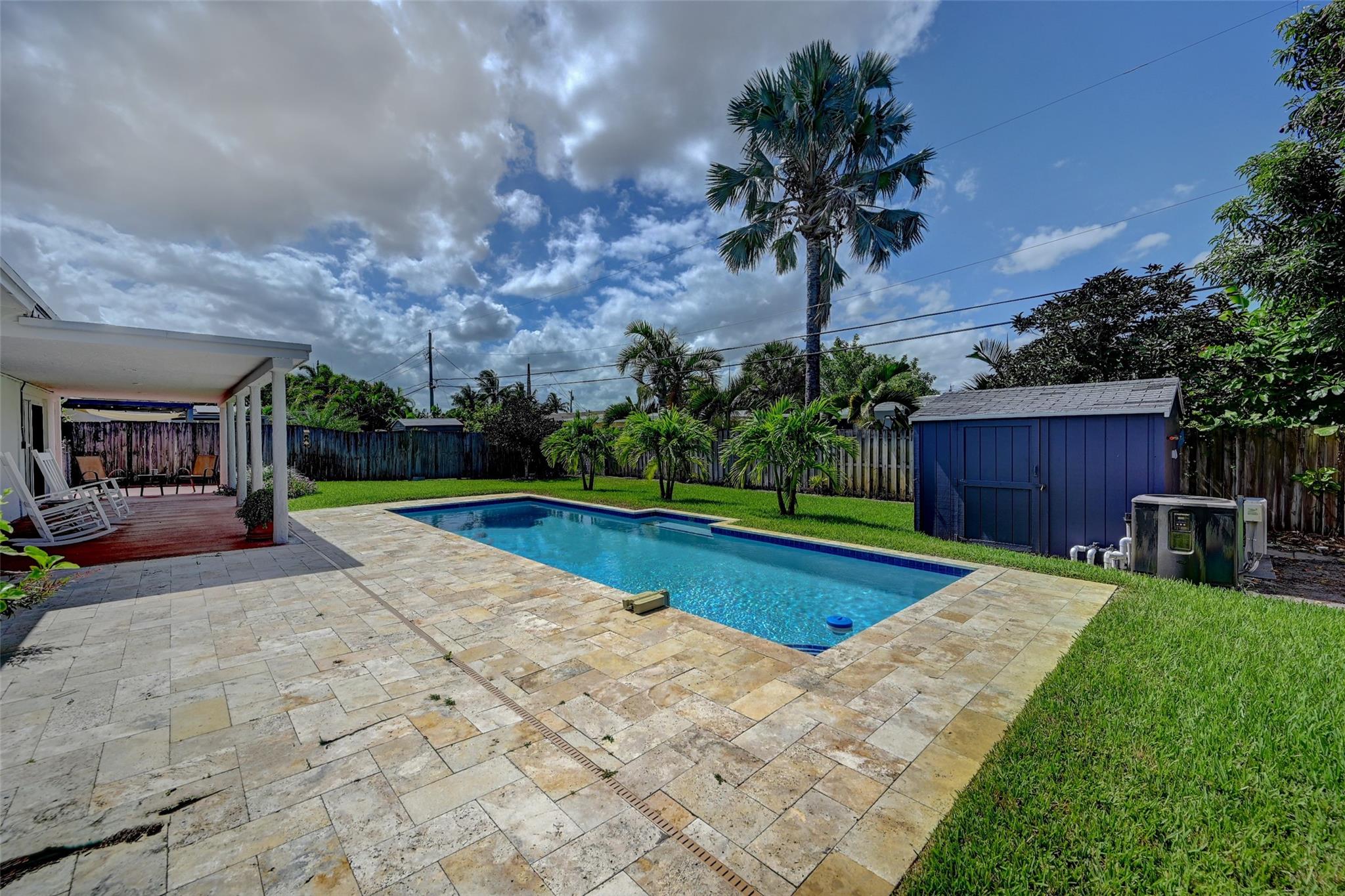 BABCO MANORS 39-15 B LOT - Residential