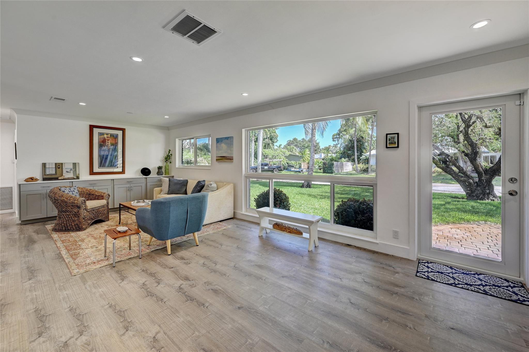 BABCO MANORS 39-15 B LOT - Residential
