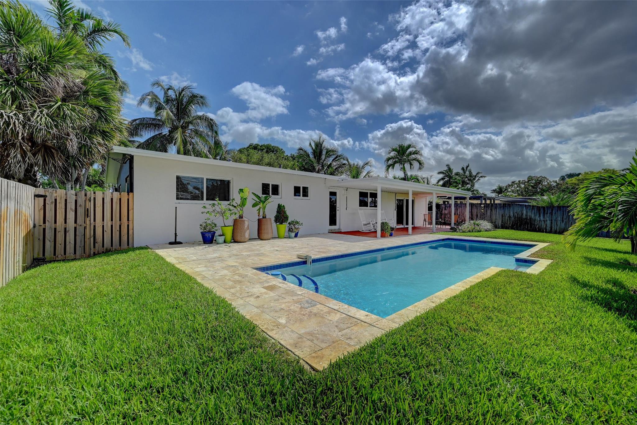 BABCO MANORS 39-15 B LOT - Residential