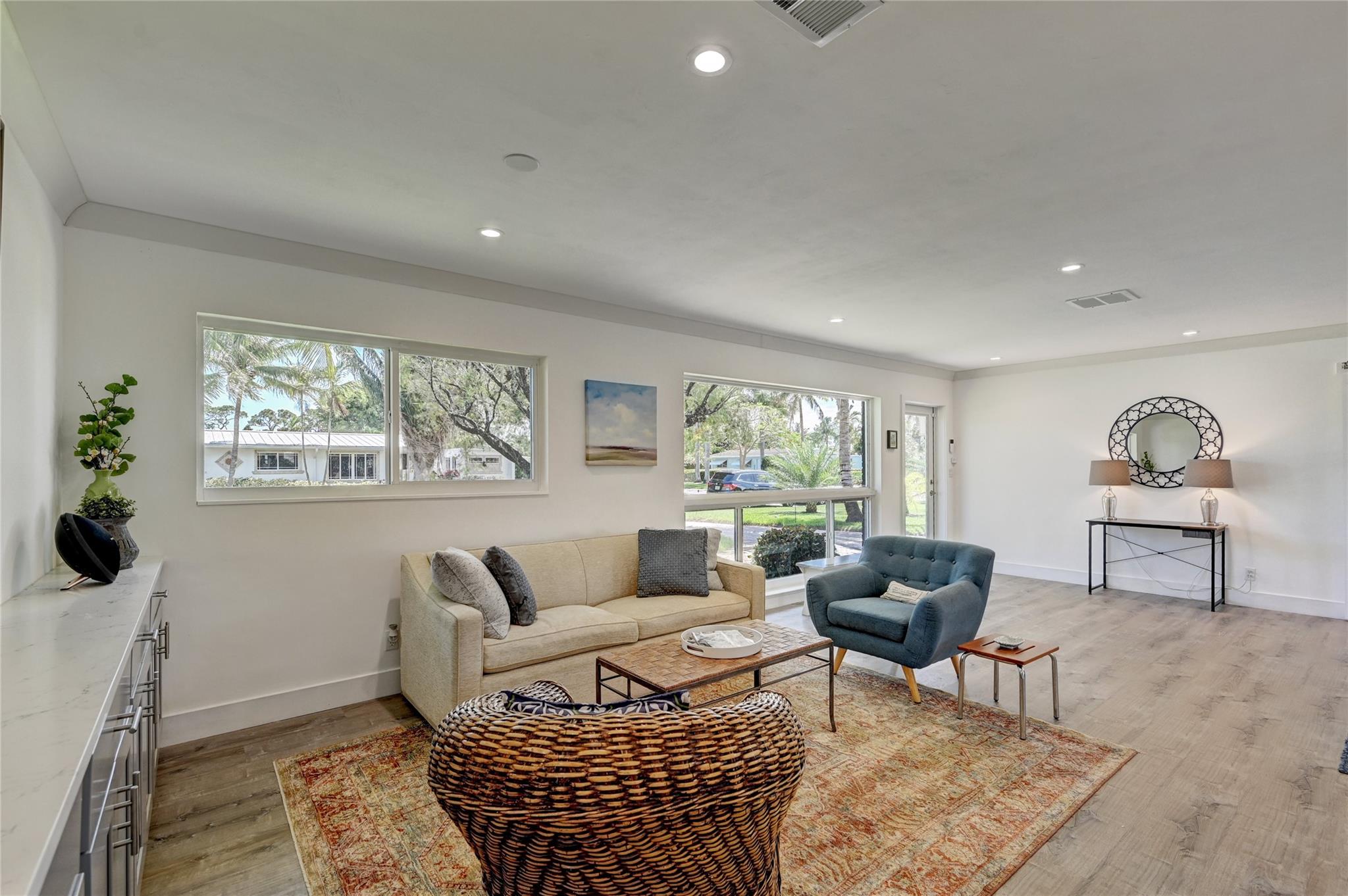 BABCO MANORS 39-15 B LOT - Residential