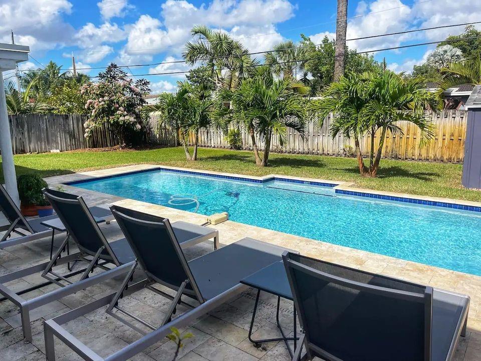 BABCO MANORS 39-15 B LOT - Residential