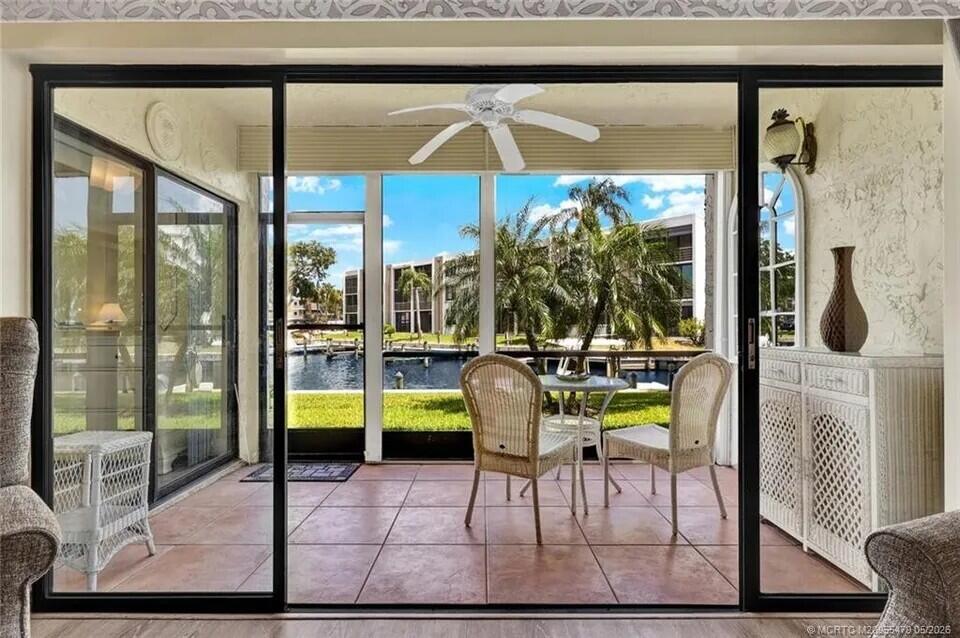 CIRCLE BAY YACHT CLUB CONDO - Residential
