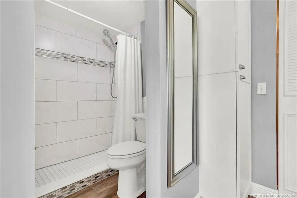 CIRCLE BAY YACHT CLUB CONDO - Residential