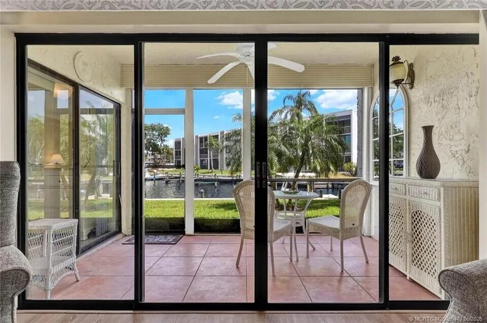 CIRCLE BAY YACHT CLUB CONDO - Residential