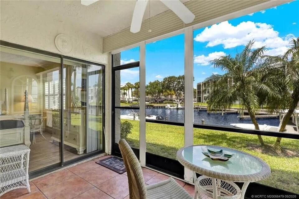 CIRCLE BAY YACHT CLUB CONDO - Residential