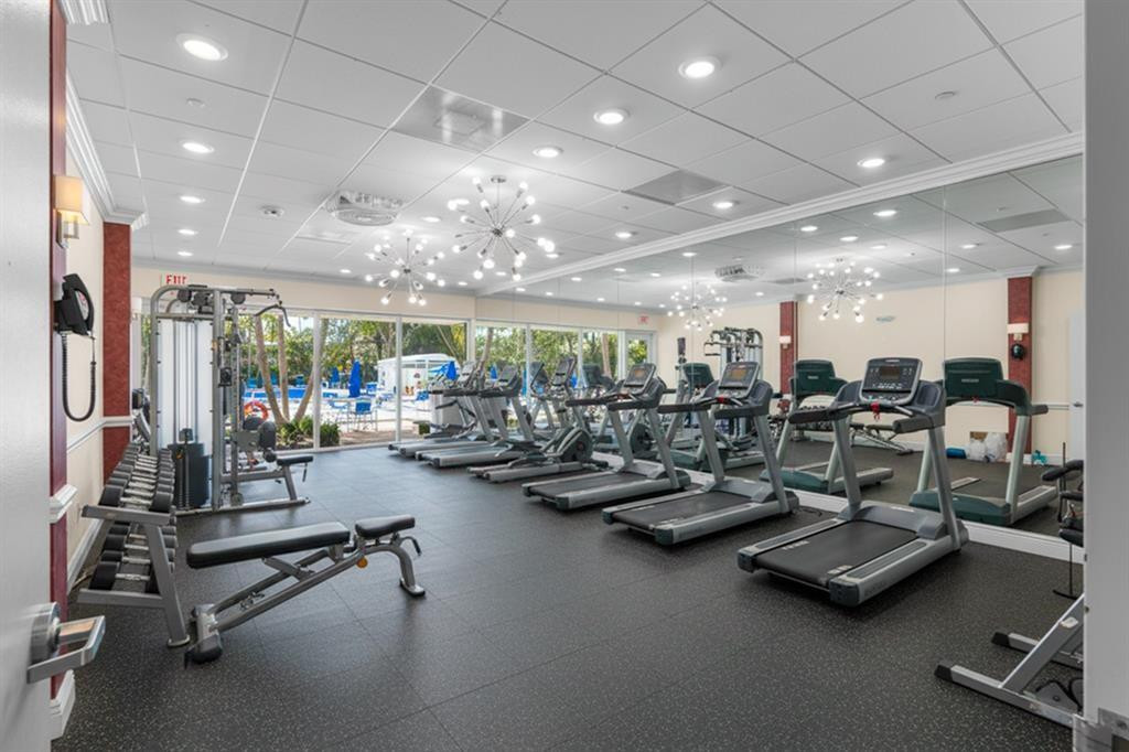 Coral Ridge Towers South - Residential