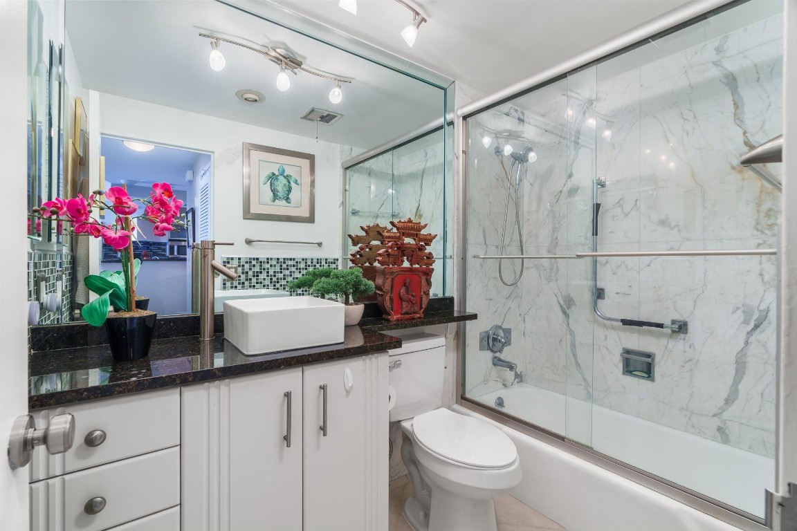 Coral Ridge Towers South - Residential