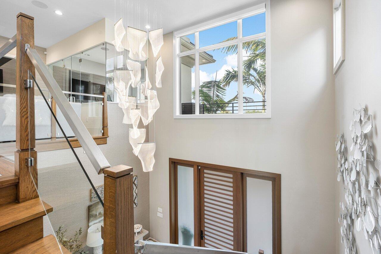 TROPIC ISLE - Residential