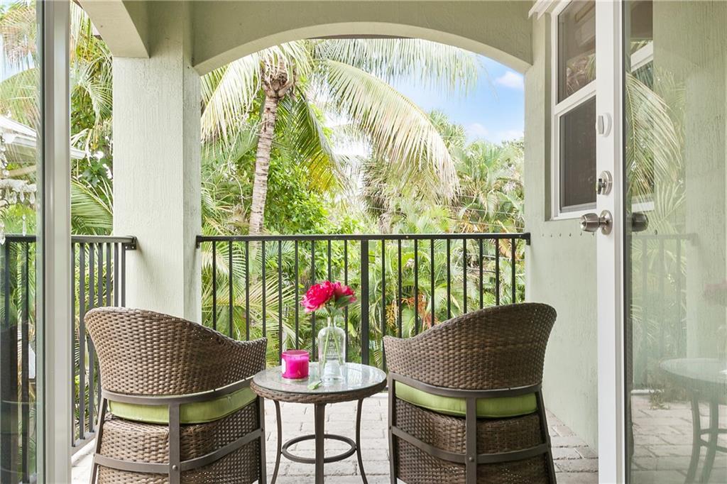 Tarpon River - Residential