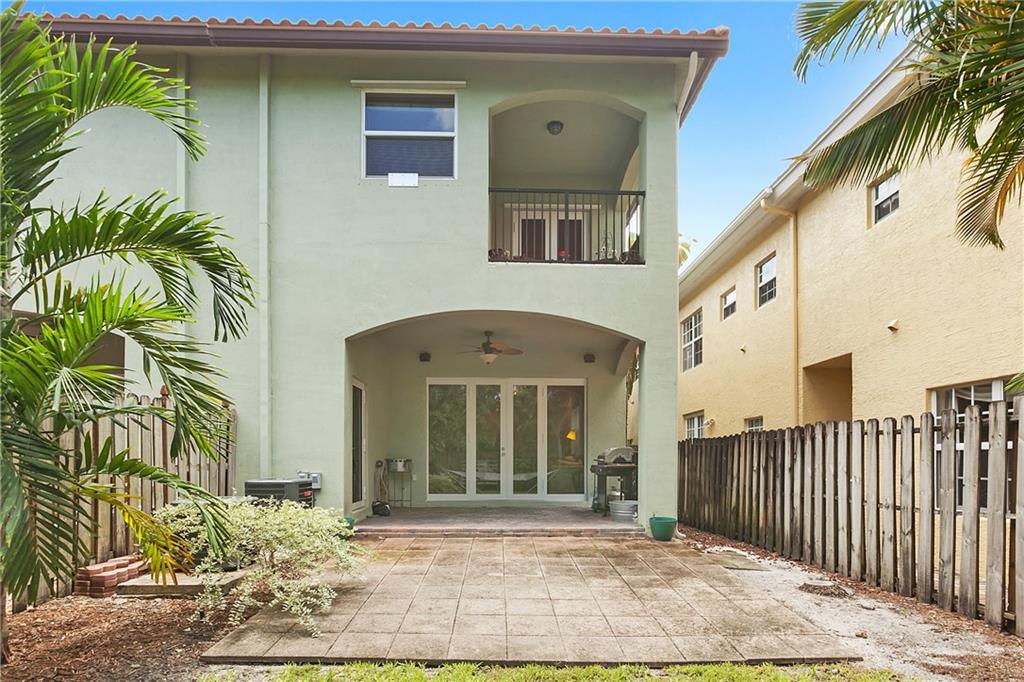 Tarpon River - Residential