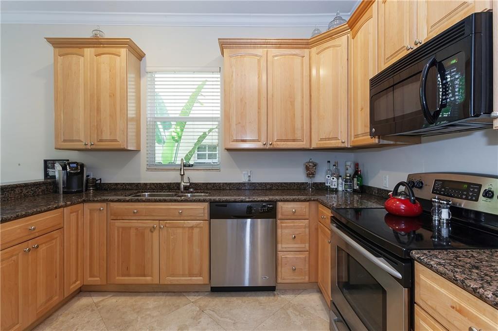 Tarpon River - Residential