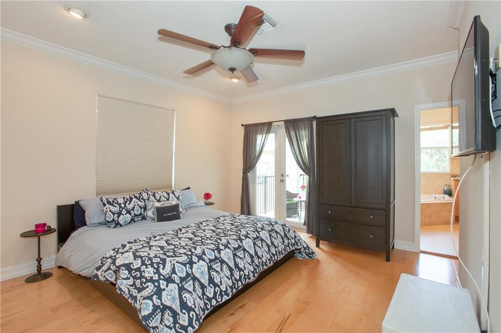 Tarpon River - Residential