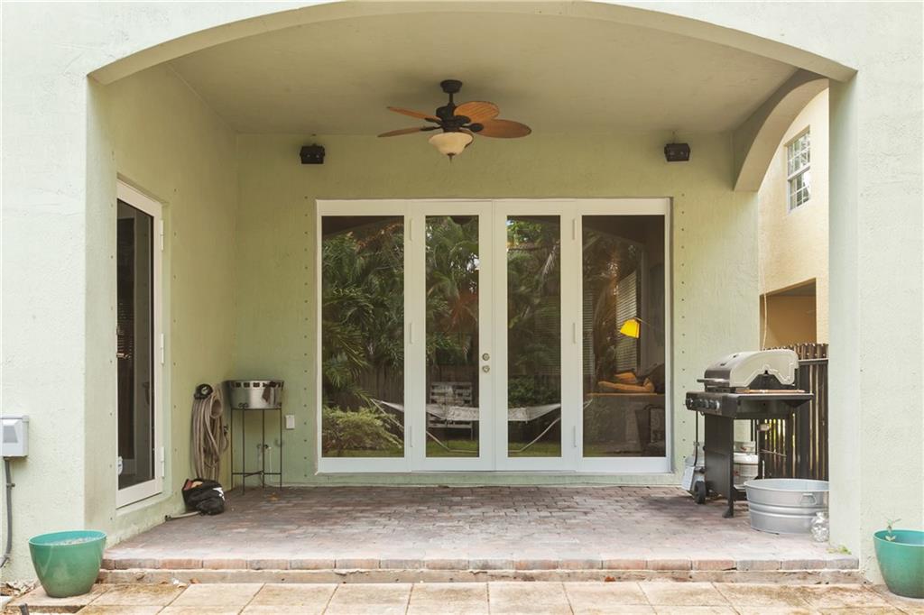 Tarpon River - Residential
