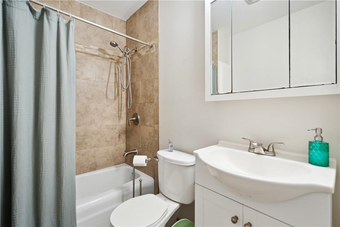 Imperial Point Garden - Residential