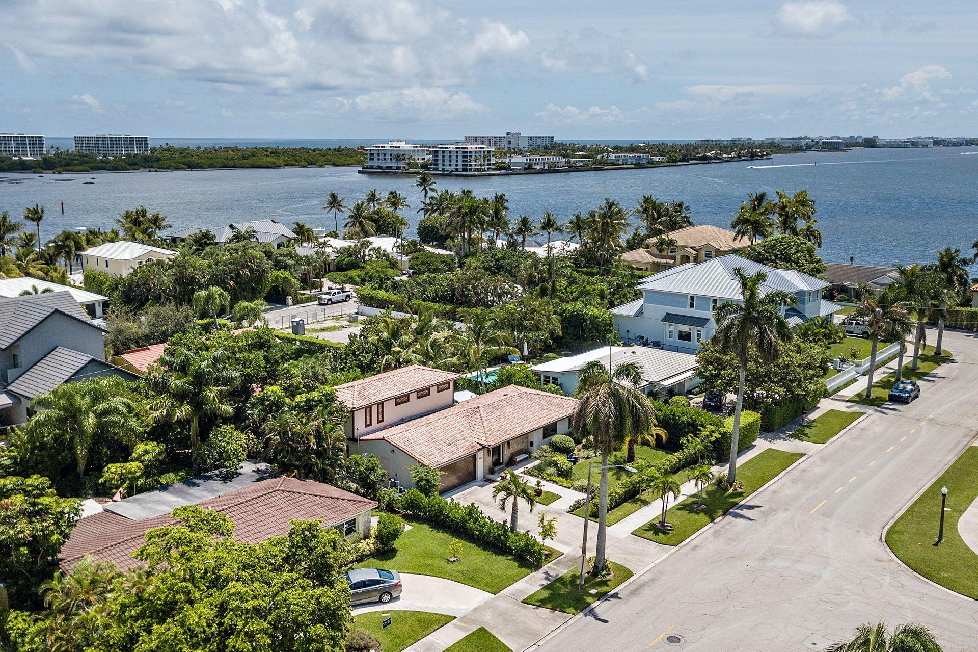 LEWIS SHORE ESTATES 3 - Residential