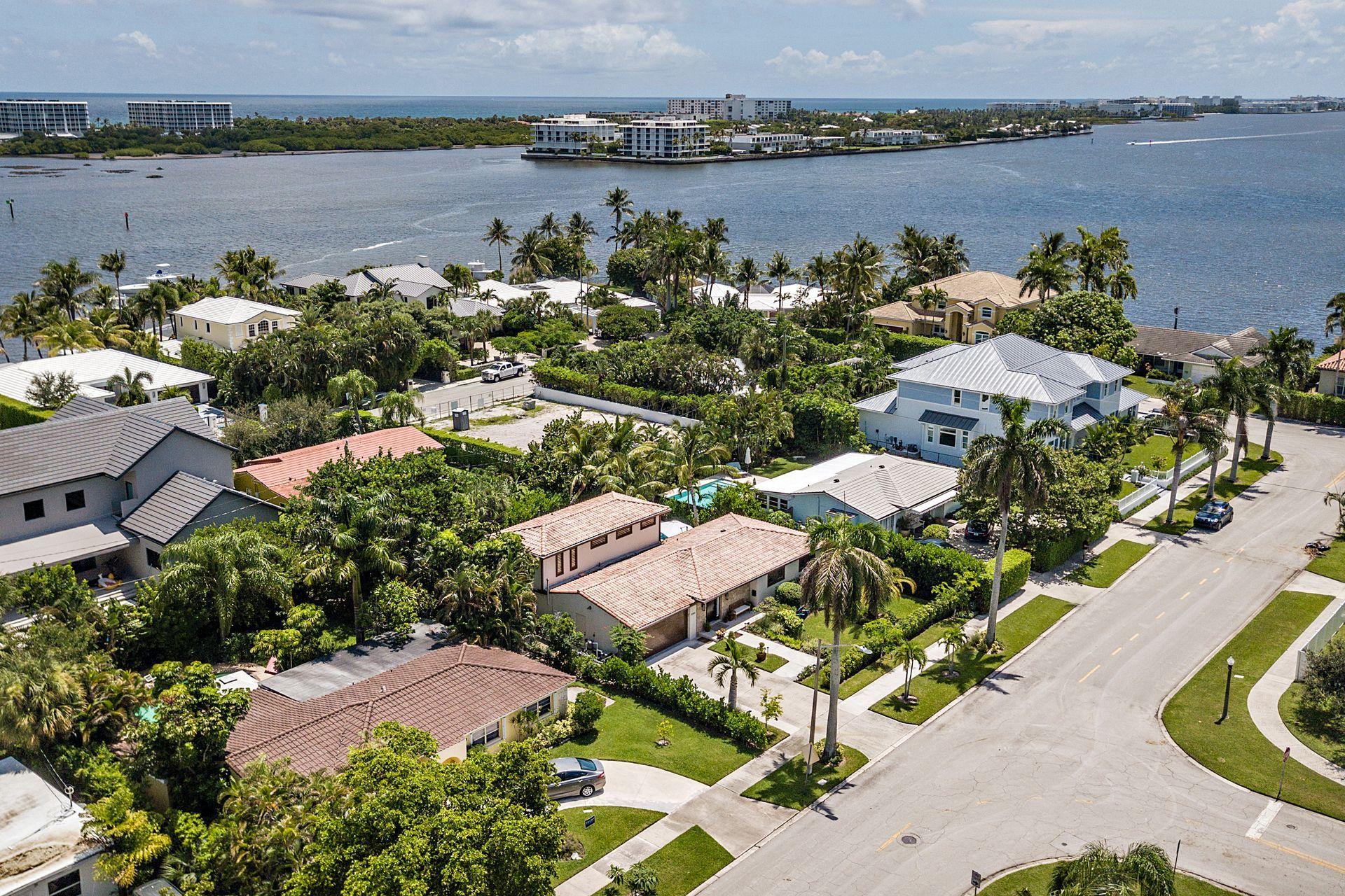 LEWIS SHORE ESTATES 3 - Residential