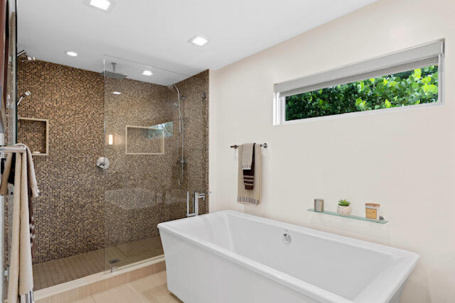 LEWIS SHORE ESTATES 3 - Residential