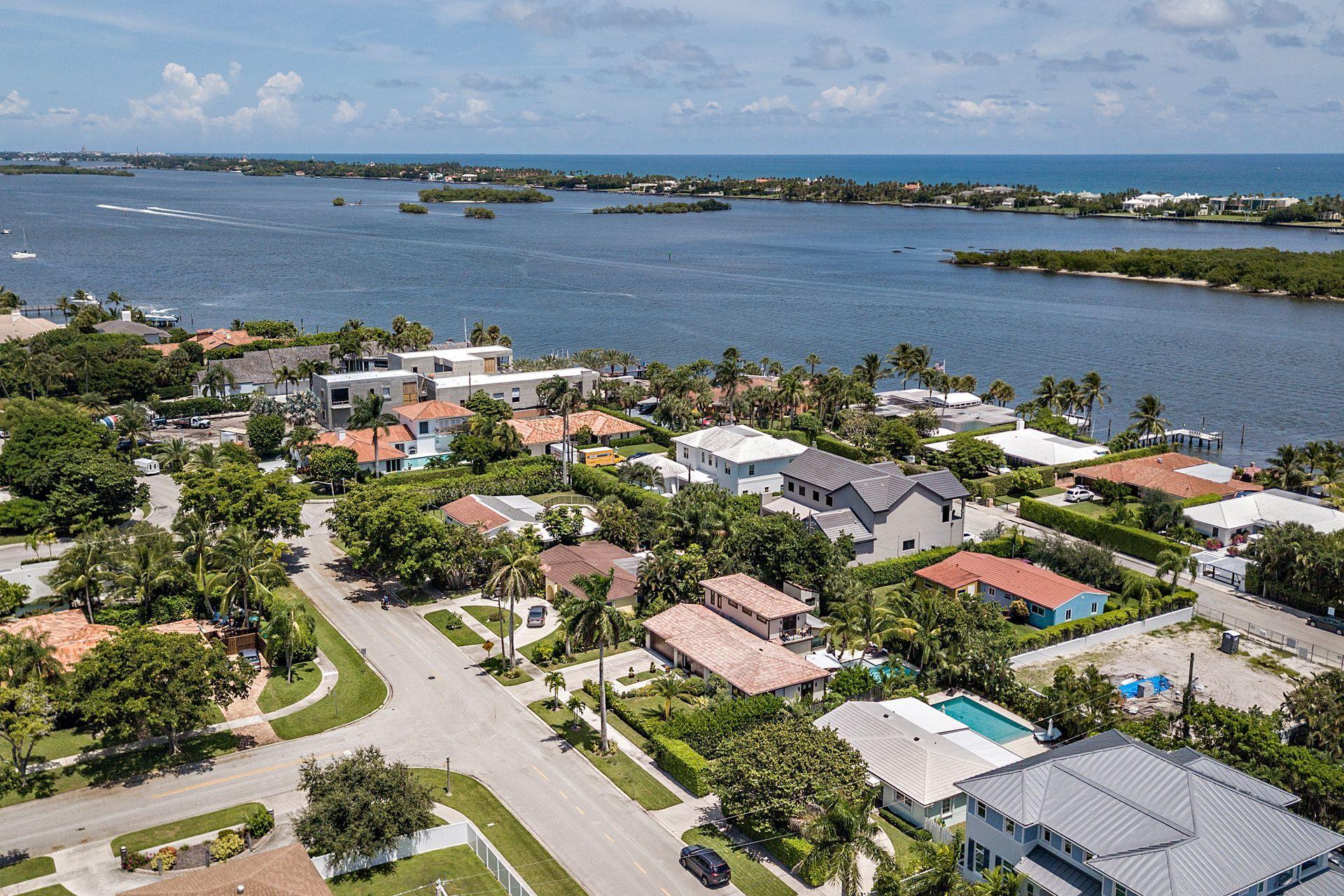 LEWIS SHORE ESTATES 3 - Residential