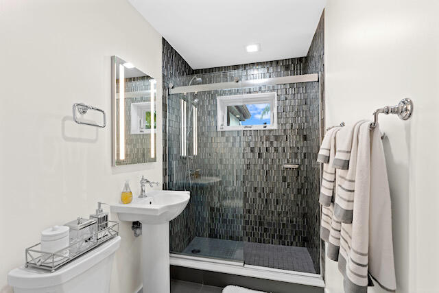 LEWIS SHORE ESTATES 3 - Residential