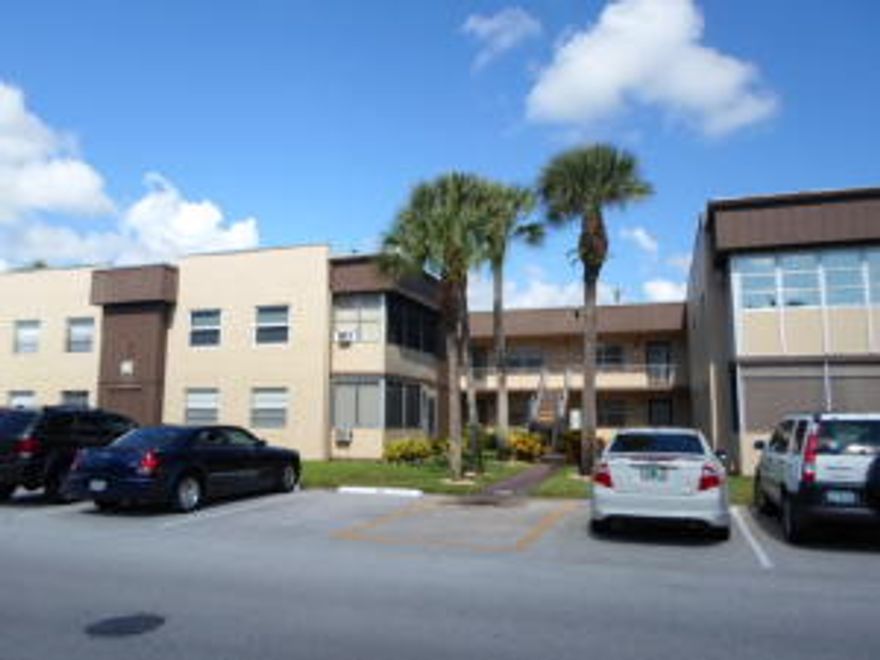 55+, annual lease.  Two bedroom, two bath, 2nd floor condo in desirable Kings Point. Tiled throughout and updated kitchen with natural cabinets and corian tops.  Beautifully updated bathrooms.  Enclosed patio with full sized washer and dryer.  Patio also has an extra storage closet.