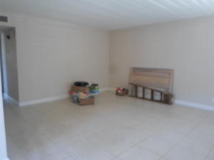 KINGS POINT NORMANDY COND - Residential Lease