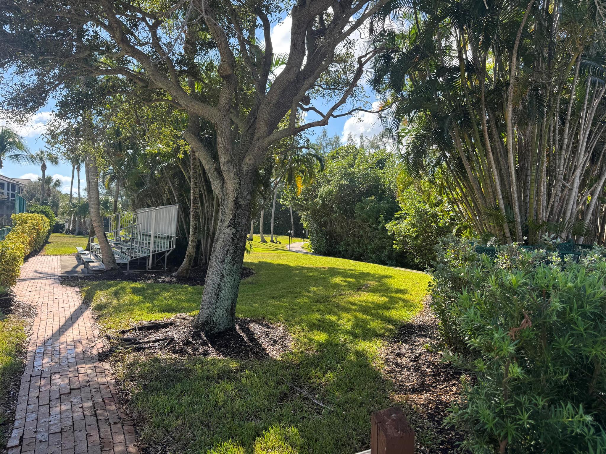 OCEAN TRAIL COND II DECL - Residential Lease