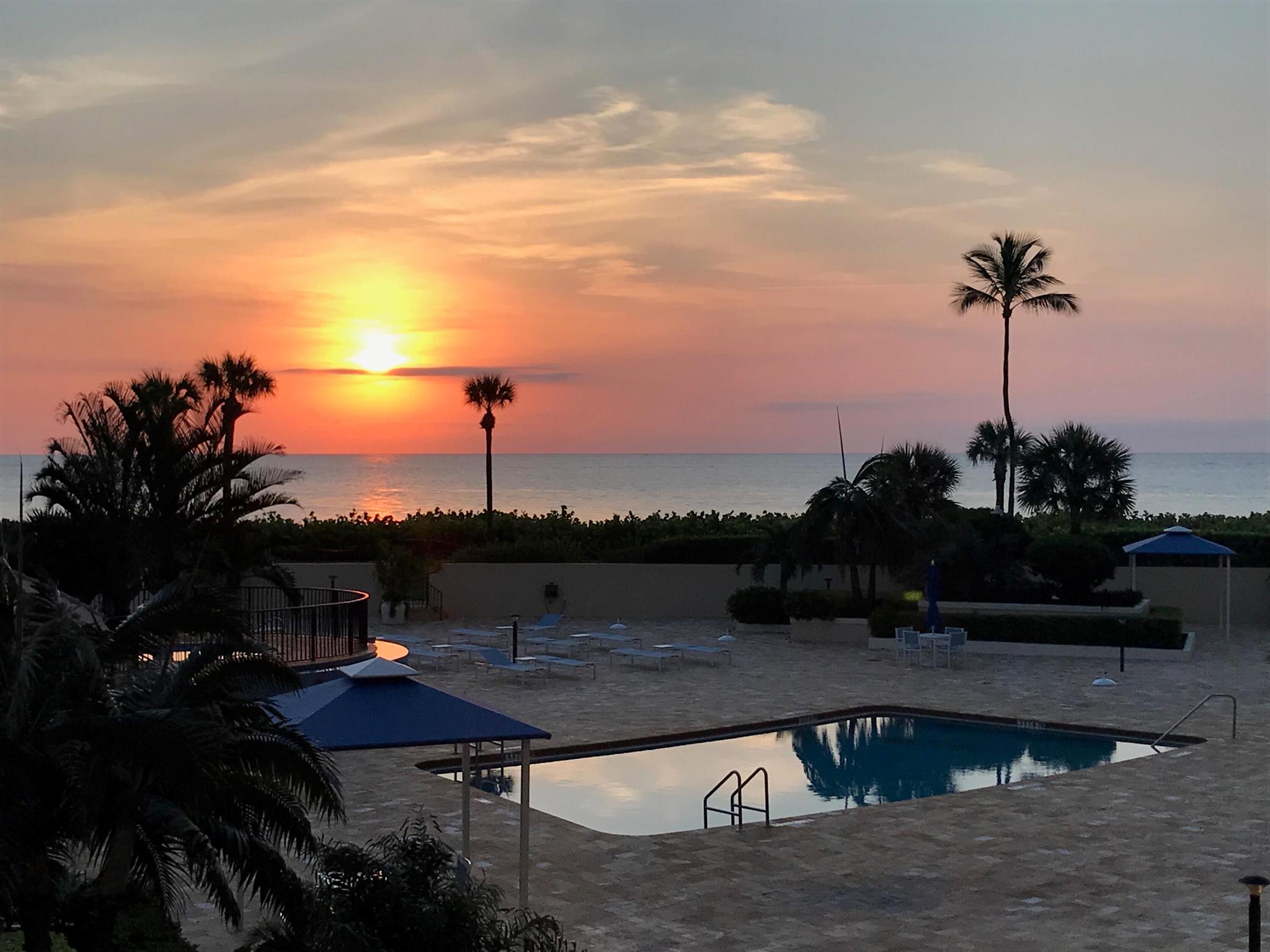 OCEAN TRAIL COND II DECL - Residential Lease