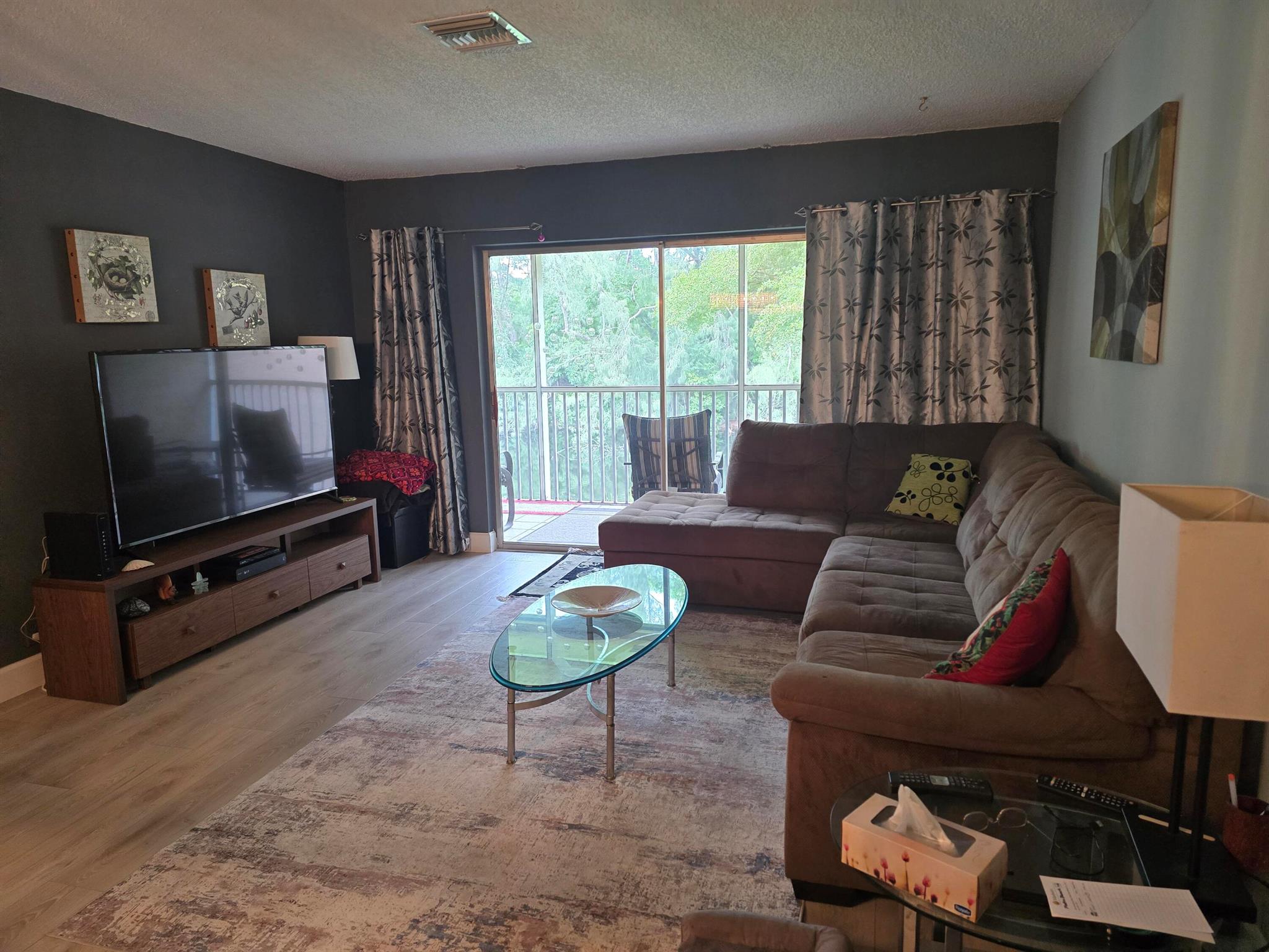 140 Lake Meryl Drive 233