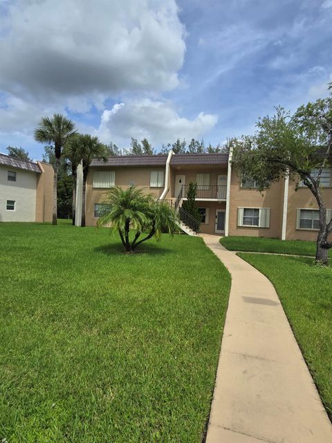 140 Lake Meryl Drive 233 West Palm Beach FL 33411