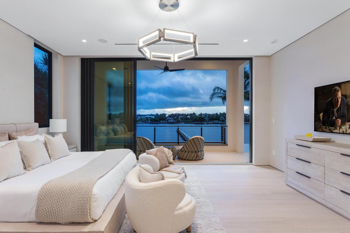 OCEAN PARK H W ROBBINS ADD IN - Residential