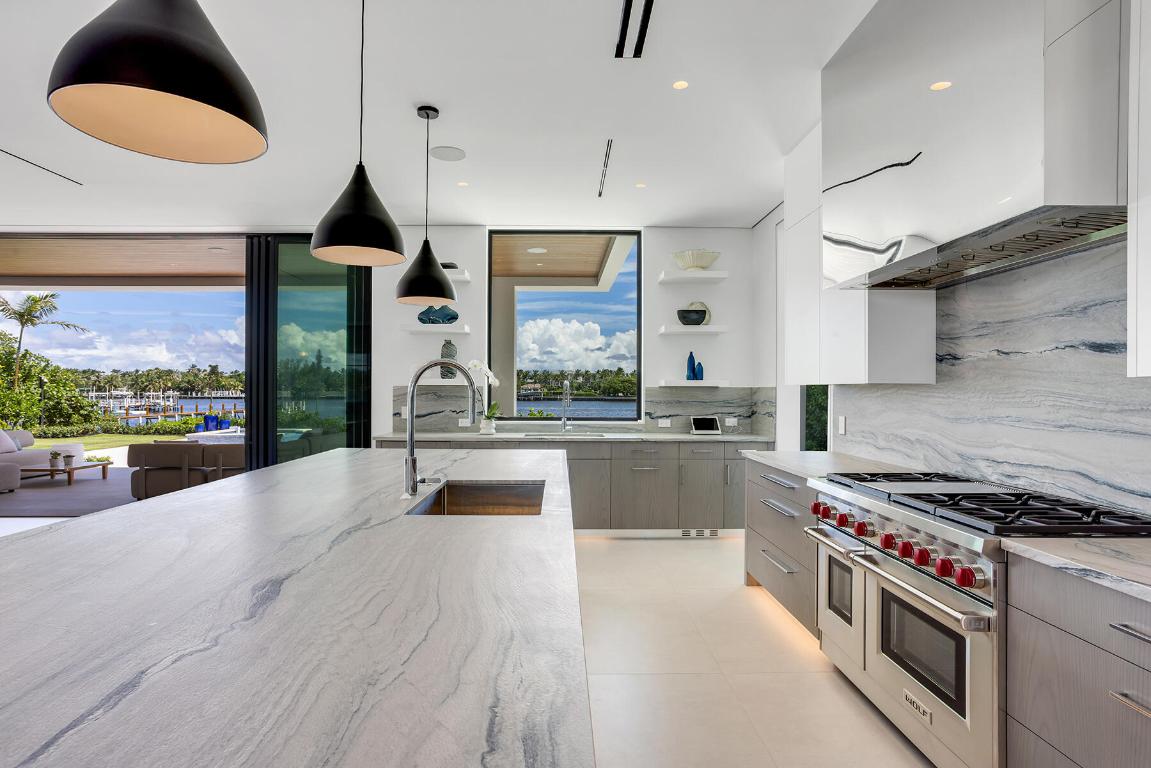 OCEAN PARK H W ROBBINS ADD IN - Residential