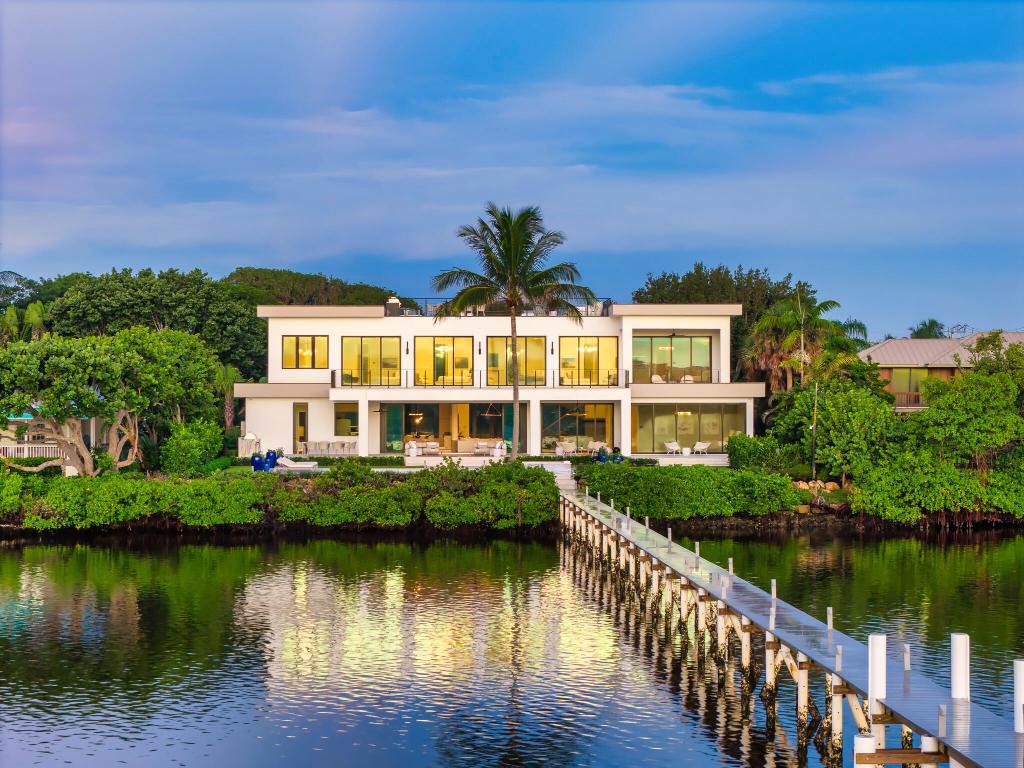 OCEAN PARK H W ROBBINS ADD IN - Residential