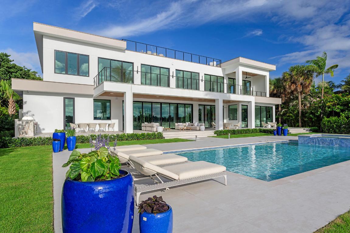 1422 SE Atlantic Drive