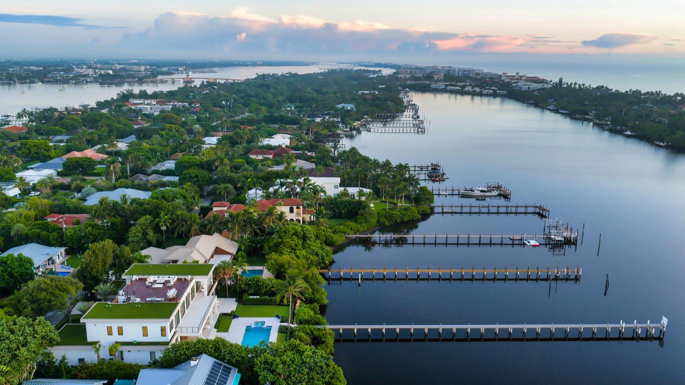 OCEAN PARK H W ROBBINS ADD IN - Residential