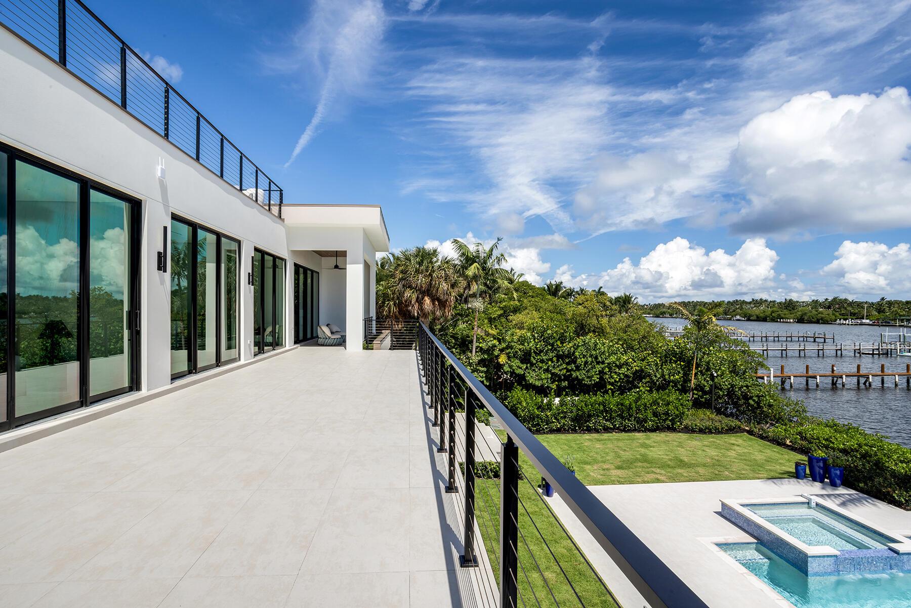 OCEAN PARK H W ROBBINS AD - Residential