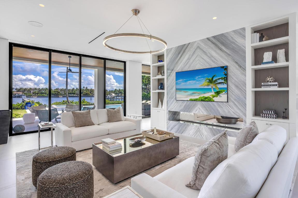 OCEAN PARK H W ROBBINS ADD IN - Residential