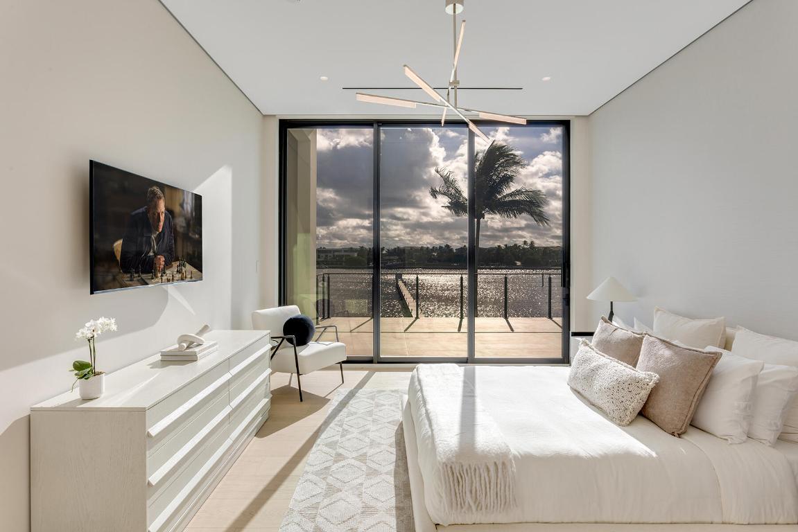 OCEAN PARK H W ROBBINS ADD IN - Residential