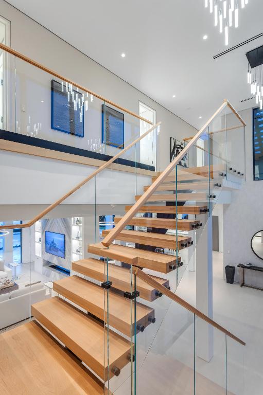 OCEAN PARK H W ROBBINS ADD IN - Residential