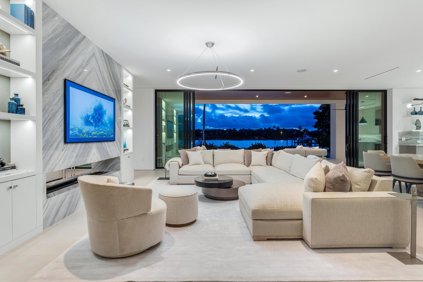 OCEAN PARK H W ROBBINS AD - Residential