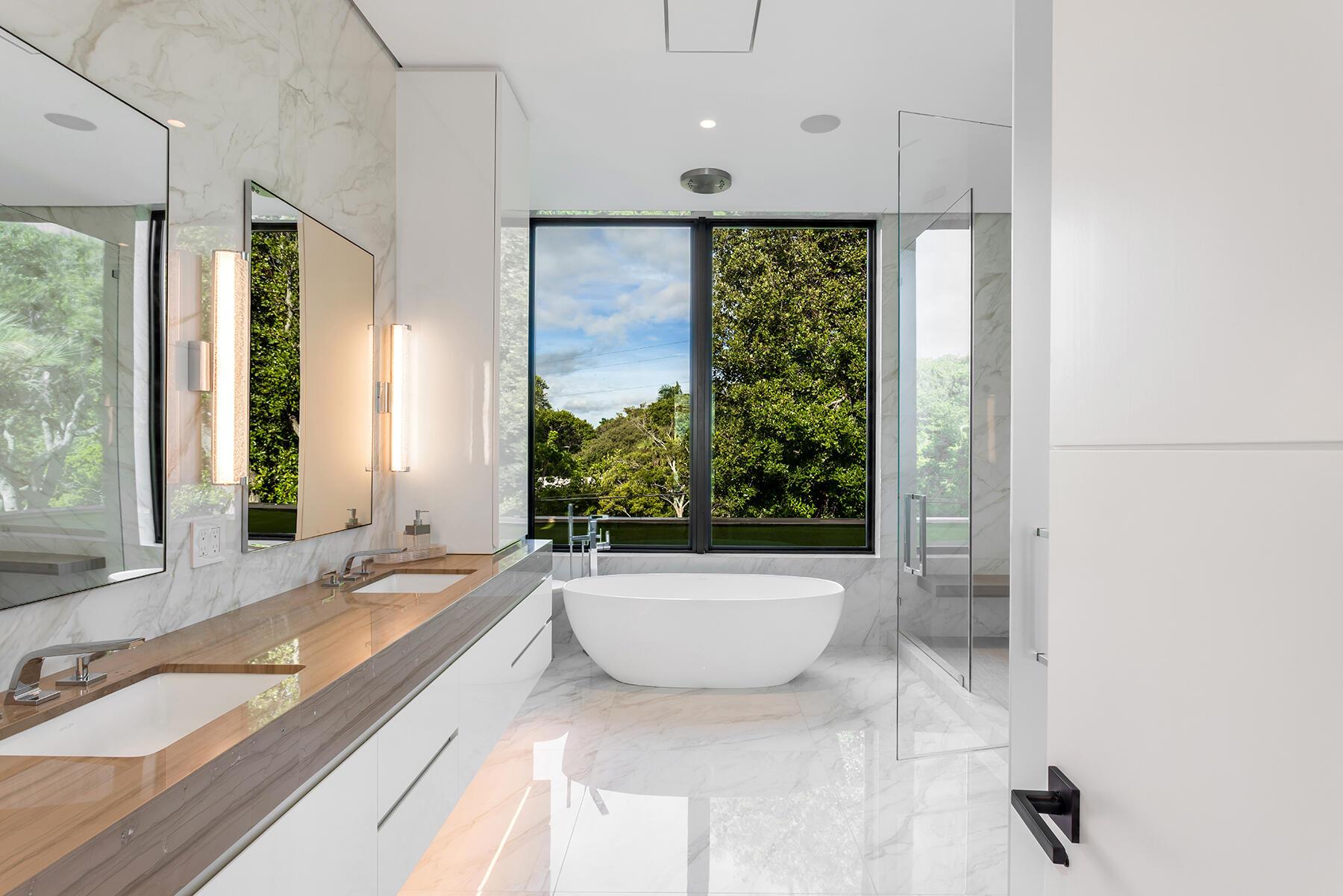 OCEAN PARK H W ROBBINS AD - Residential